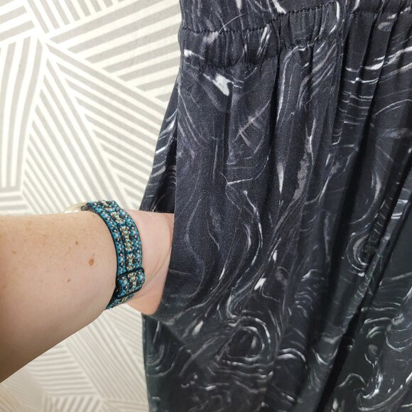 Simply Vera Wang Party Dress Large Elastic Stretch Waist Black Swirl Smoke Print - Picture 4 of 8